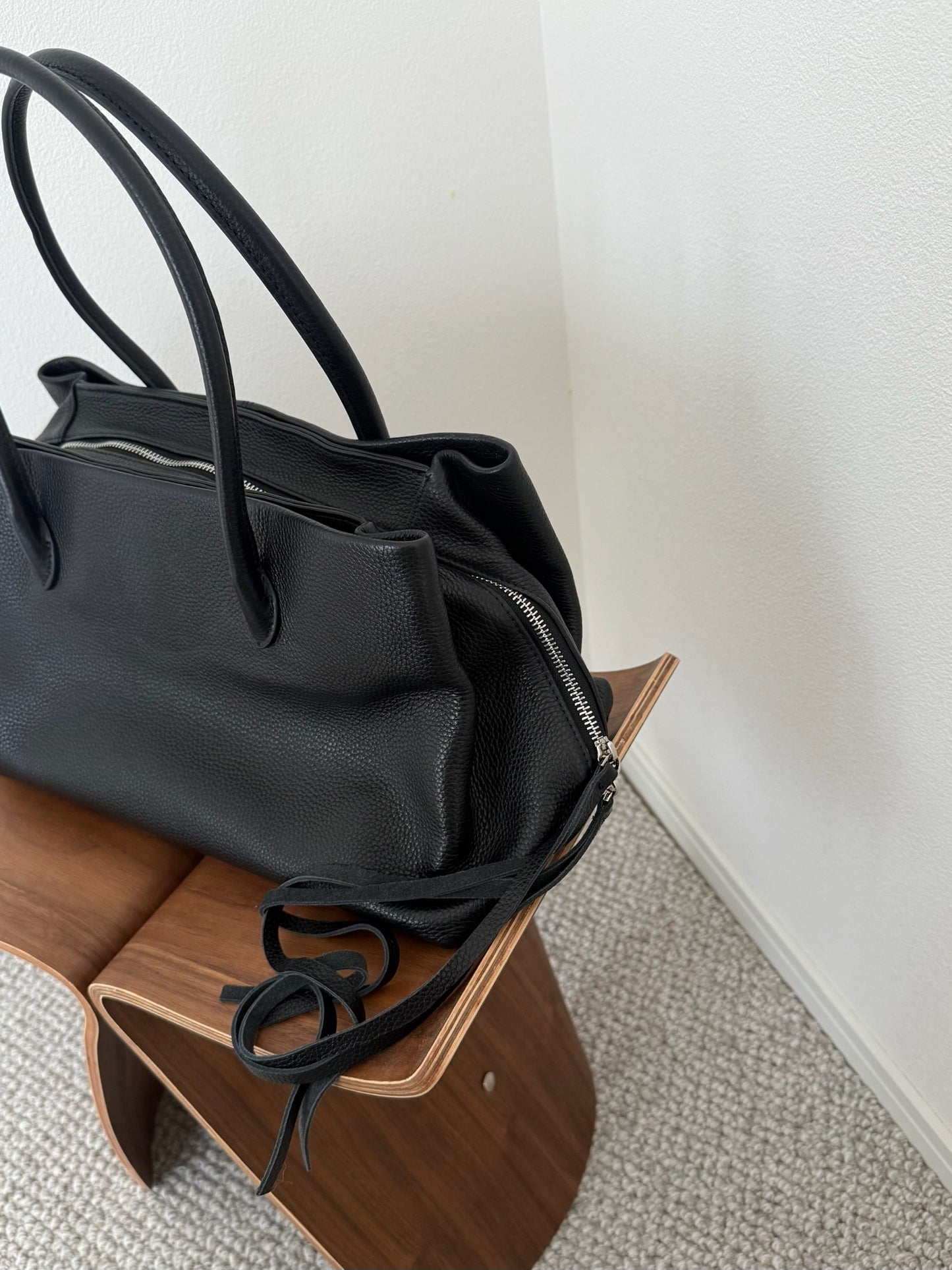 ESSENTIAL LARGE BAG 2494