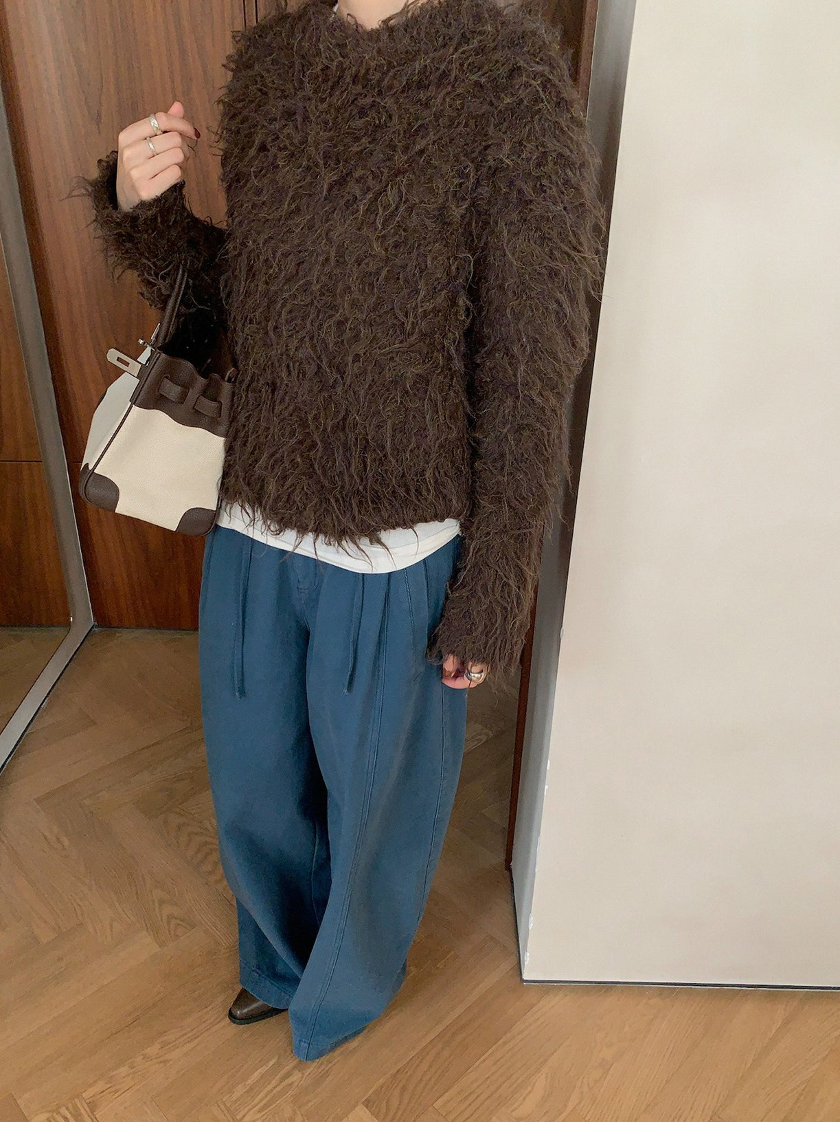 SHAGGY CREW KNIT 2499