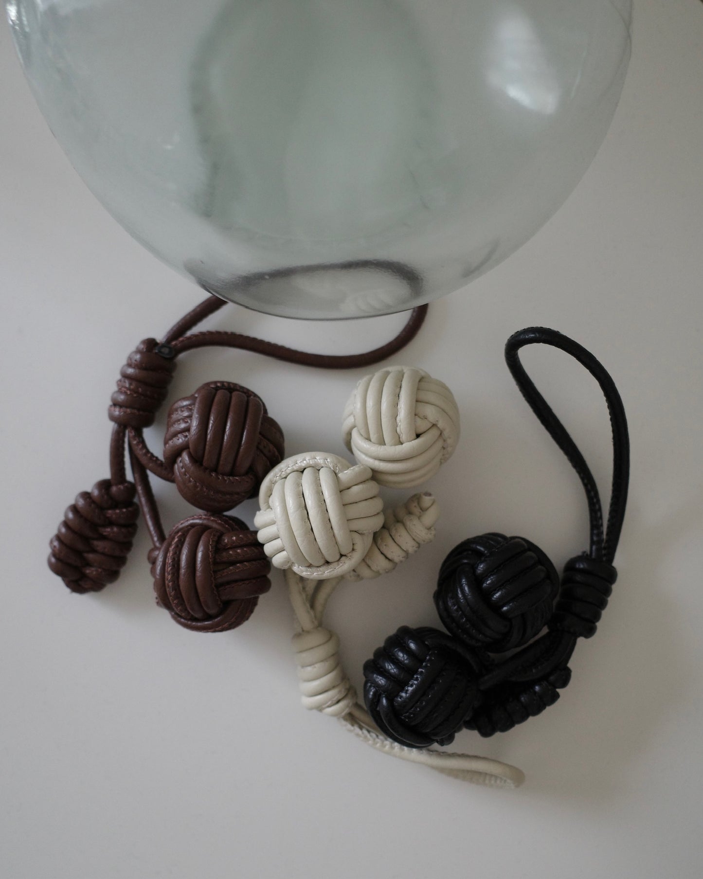 ツインオーブチャーム 2205