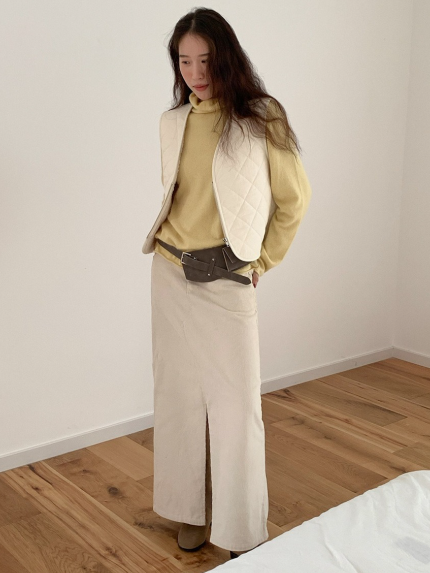 ルーズハイネックカラーニット 2200