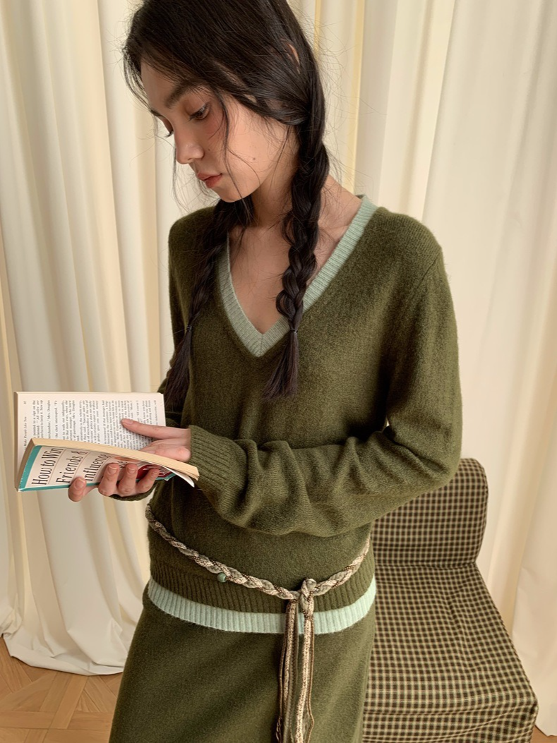 カラーブロックVネックニット 2213