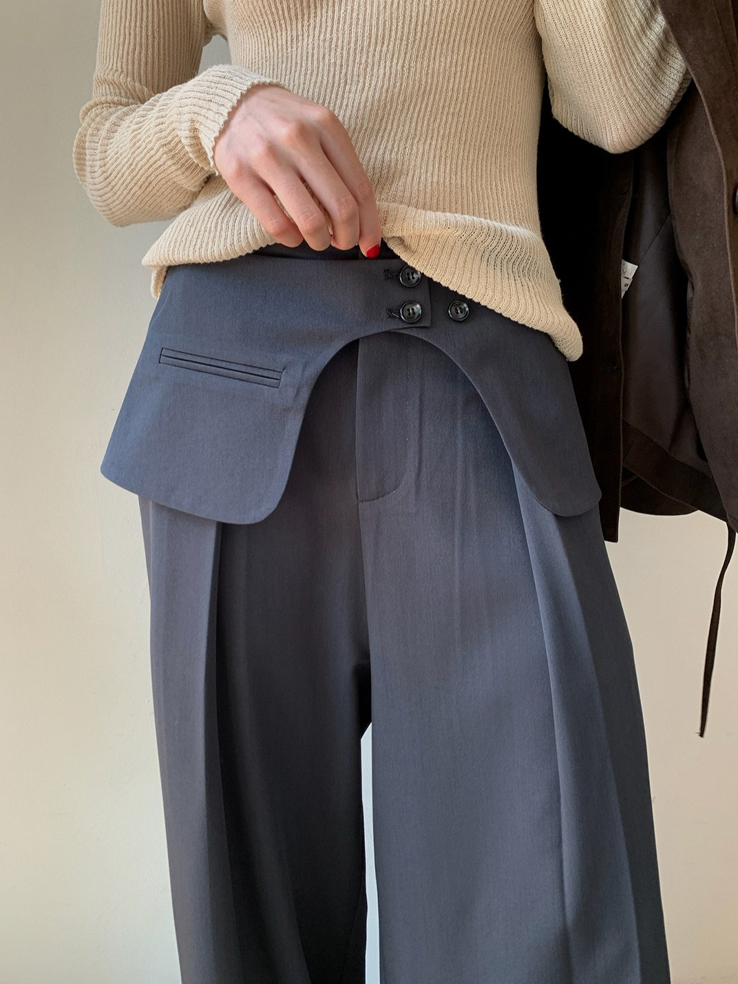 LAYERED FLAP TUCK PANTS 2130