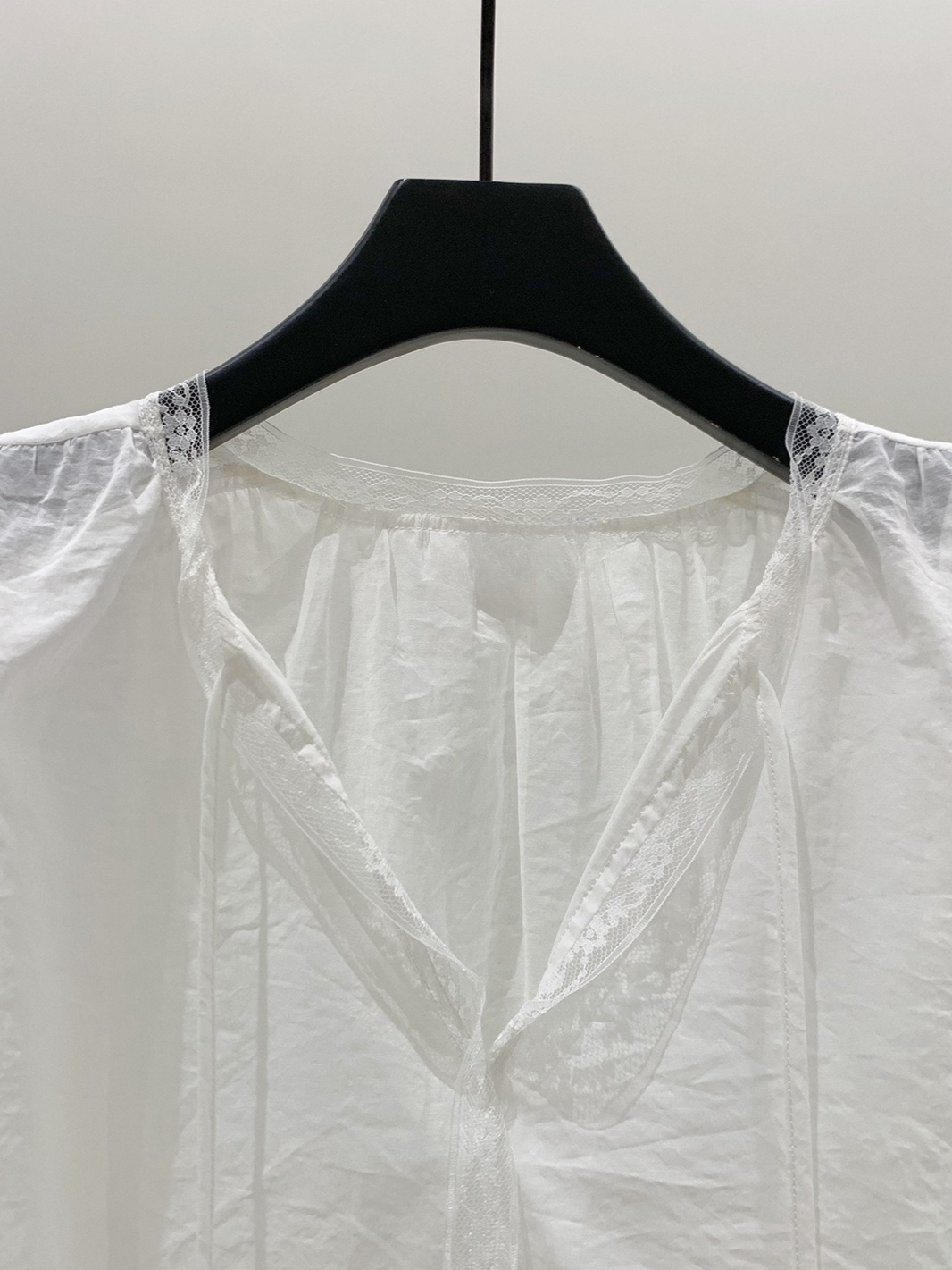 SHEER TIE-NECK BLOUSE 2131