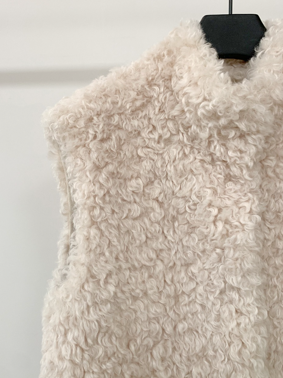 カーリーファーベスト 2201