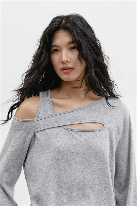 CUTOUT LAYERED TOP 2292