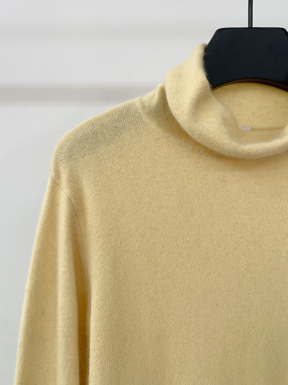 ルーズハイネックカラーニット 2200