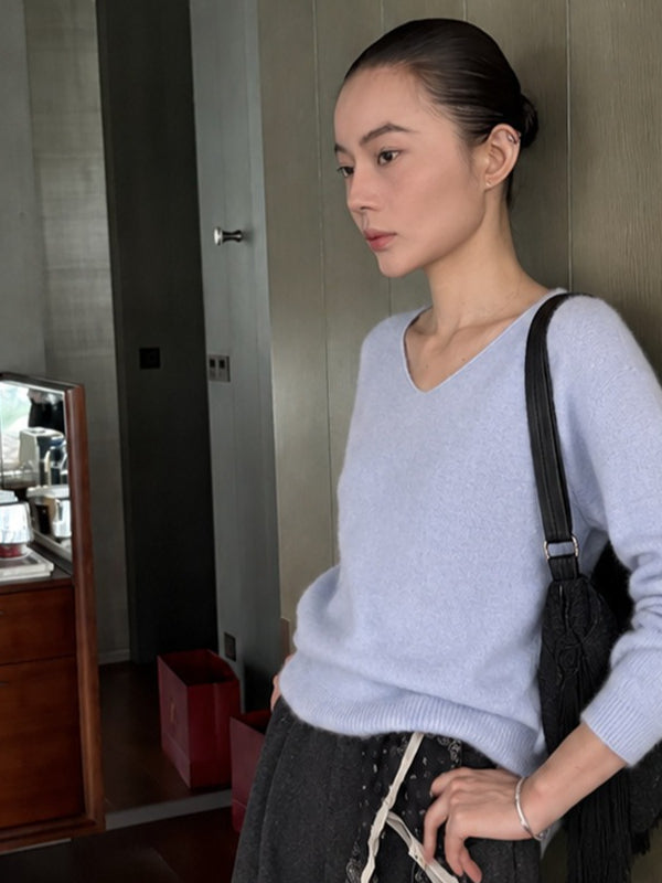 SOFT V-NECK KNIT 2511