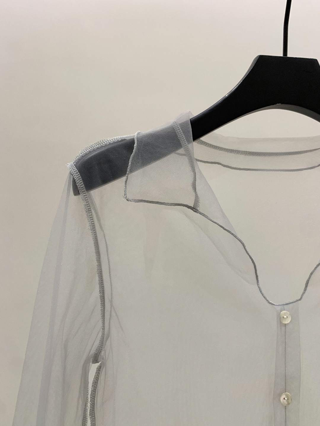 LAYERED SHEER COLLAR TOP 2124