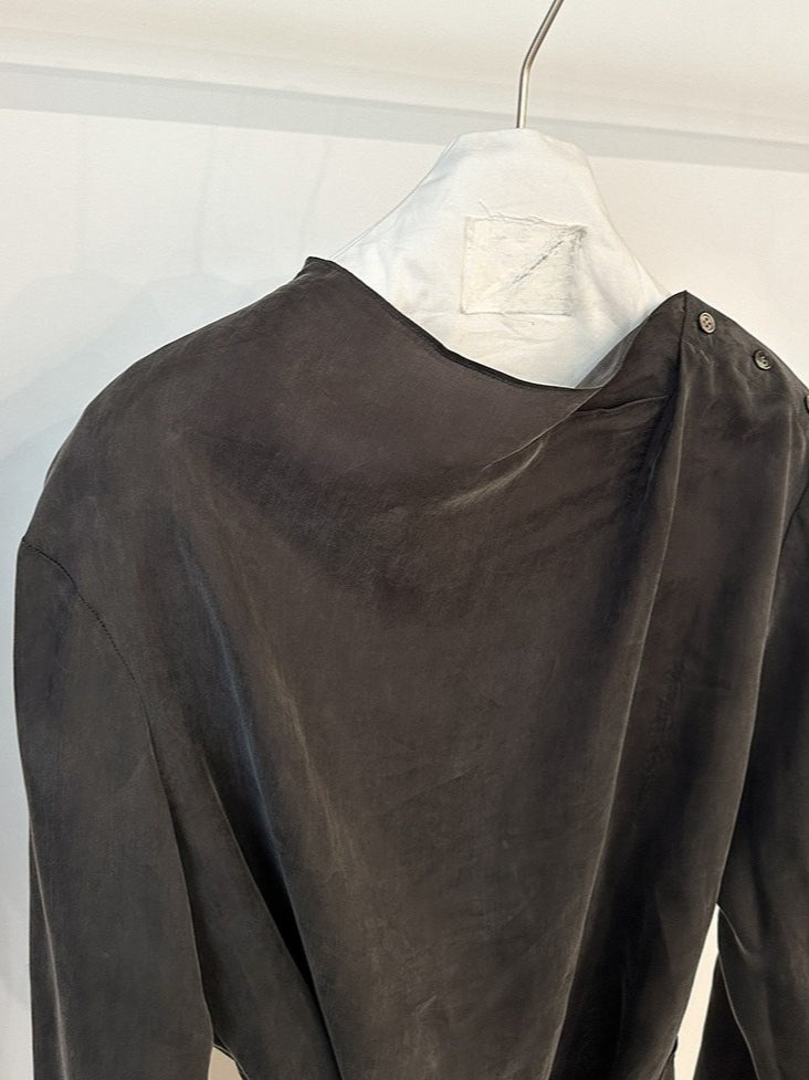 NUANCE DRAPE BLOUSE 2473