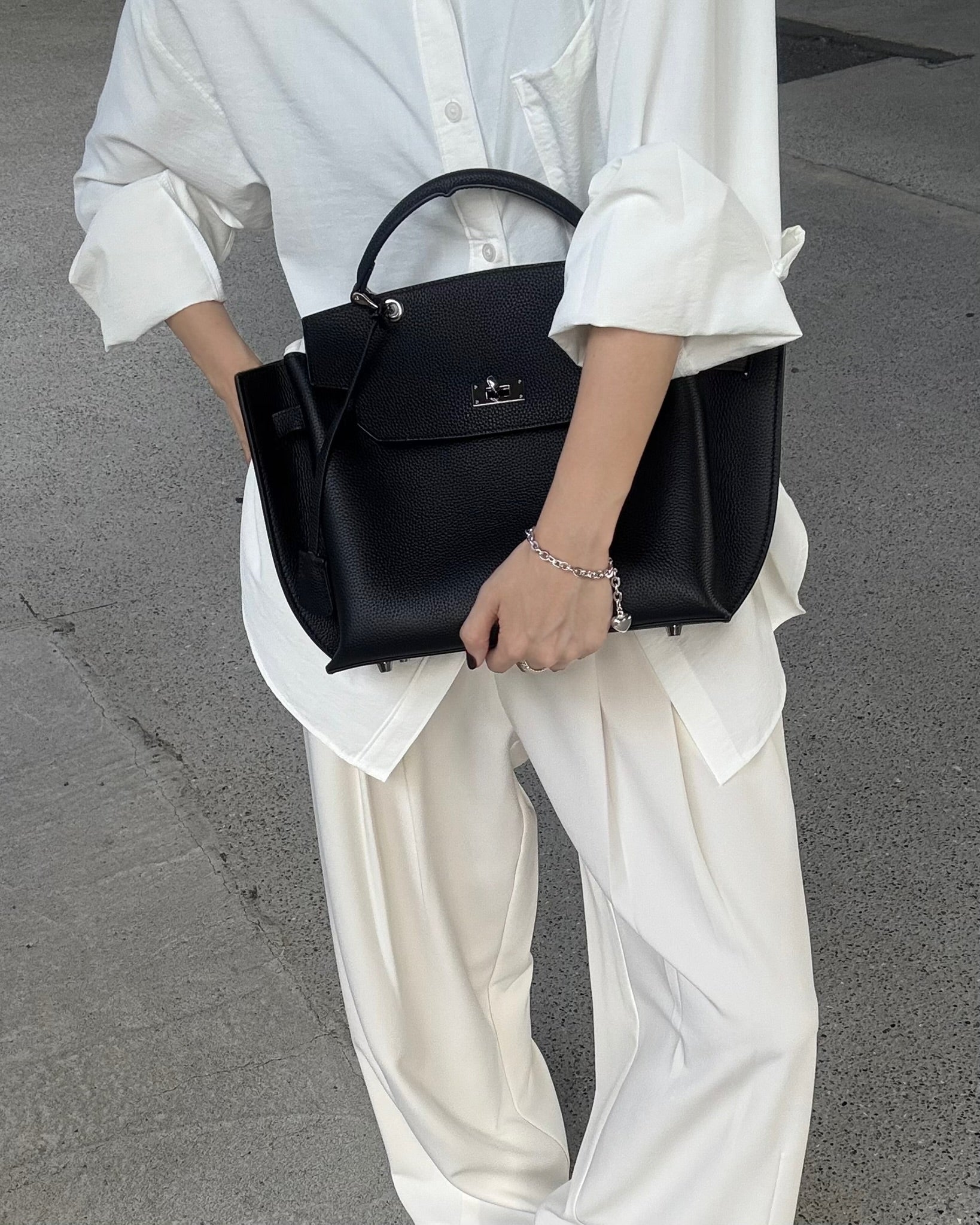 2WAY SQUARE LEATHER BAG 1911 – gypsophila