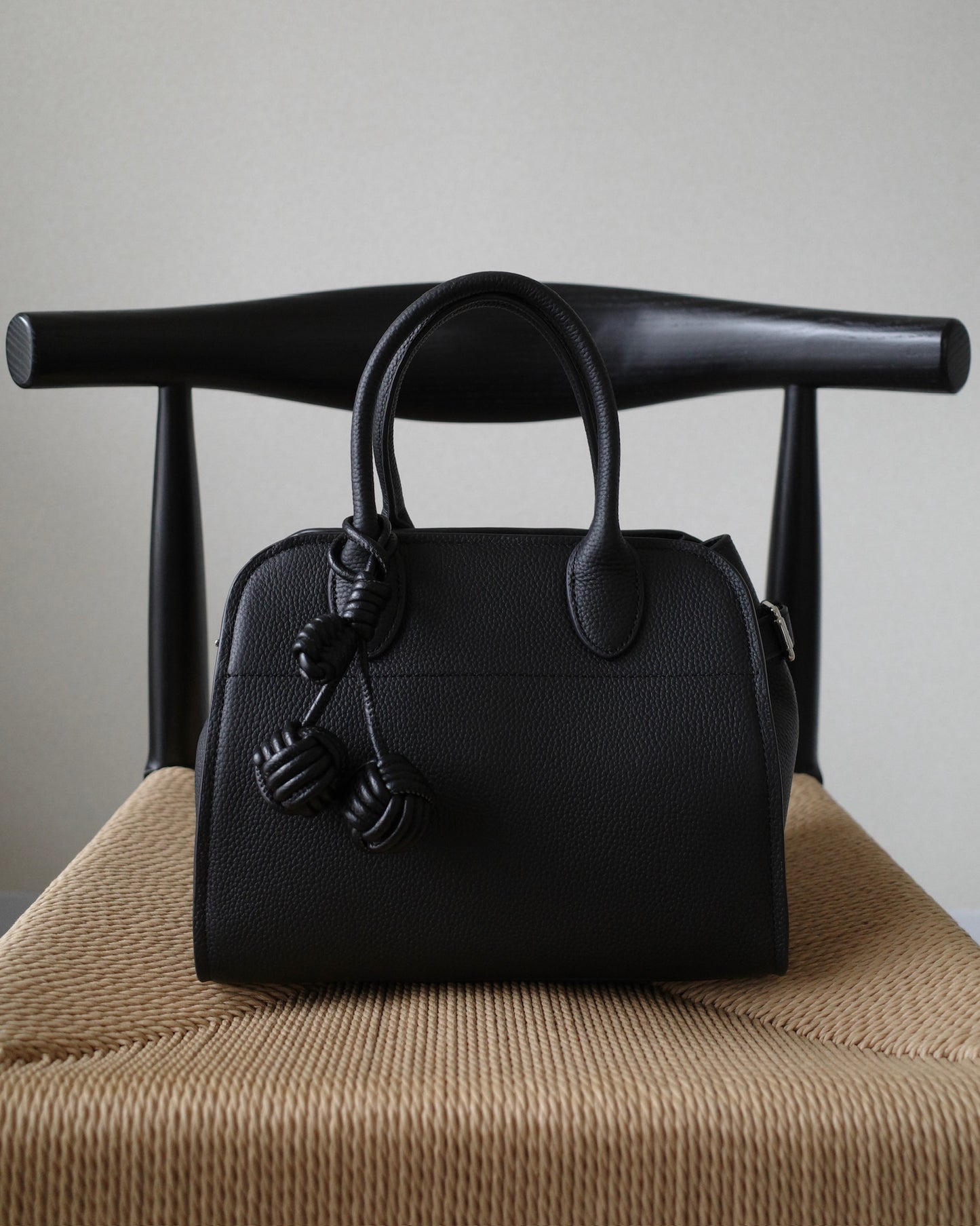 ツインオーブチャーム 2205