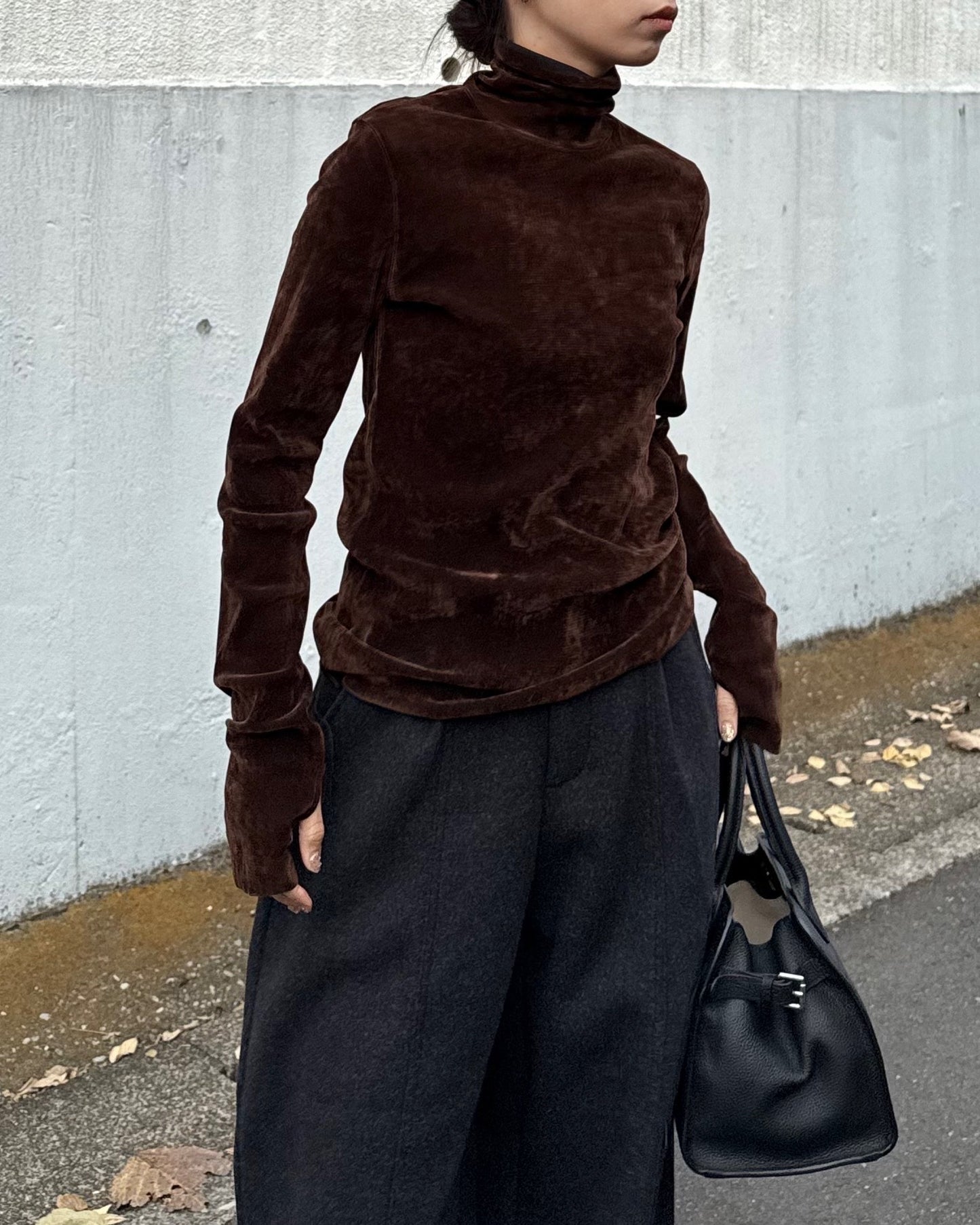 FLOCKED SHEER TURTLENECK 2224