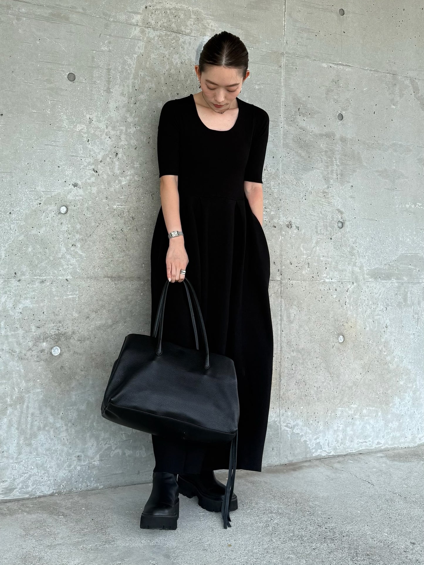 ESSENTIAL LARGE BAG 2494