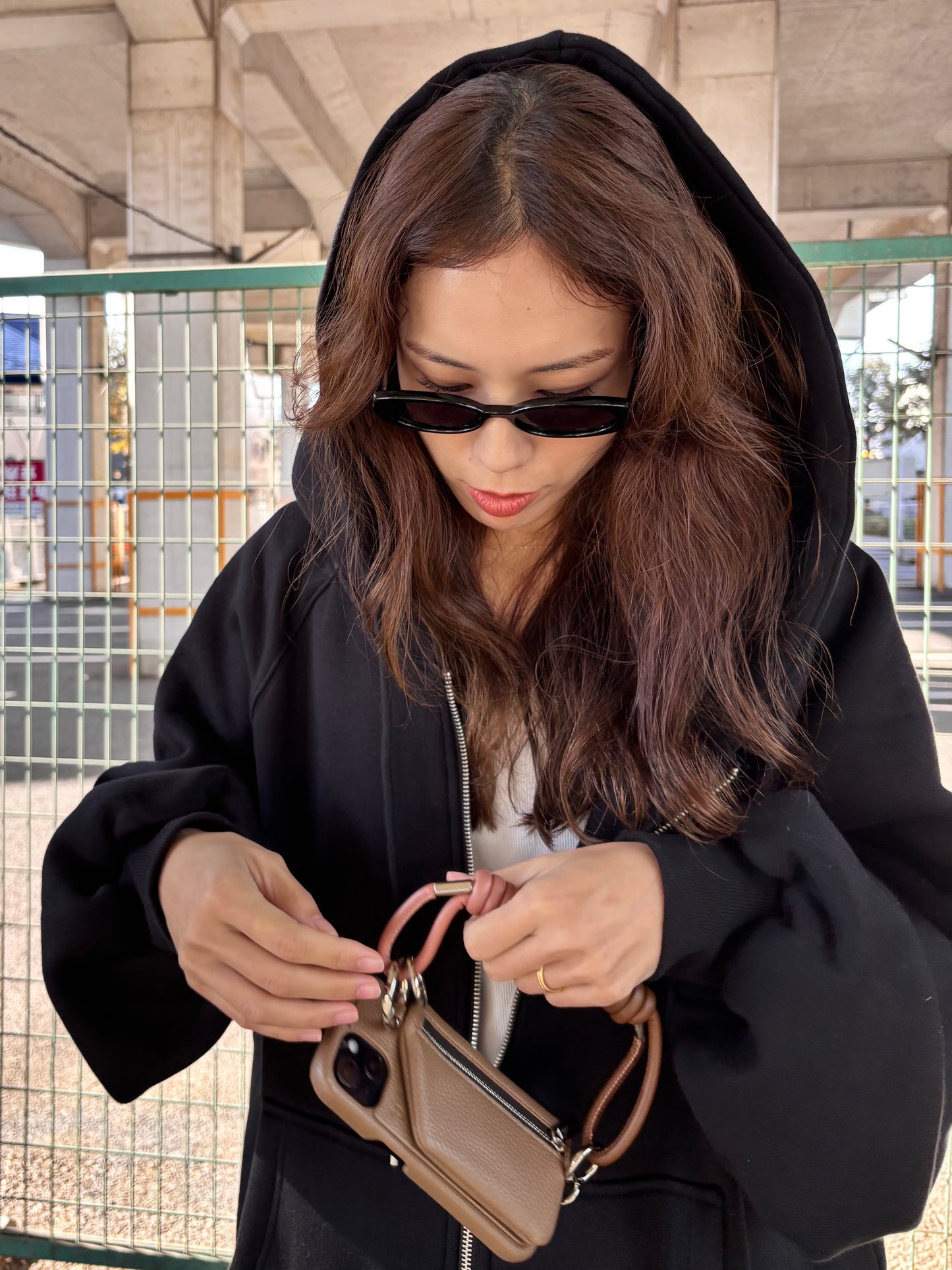 RAGLAN VOLUME-SLEEVE HOODIE × ai01