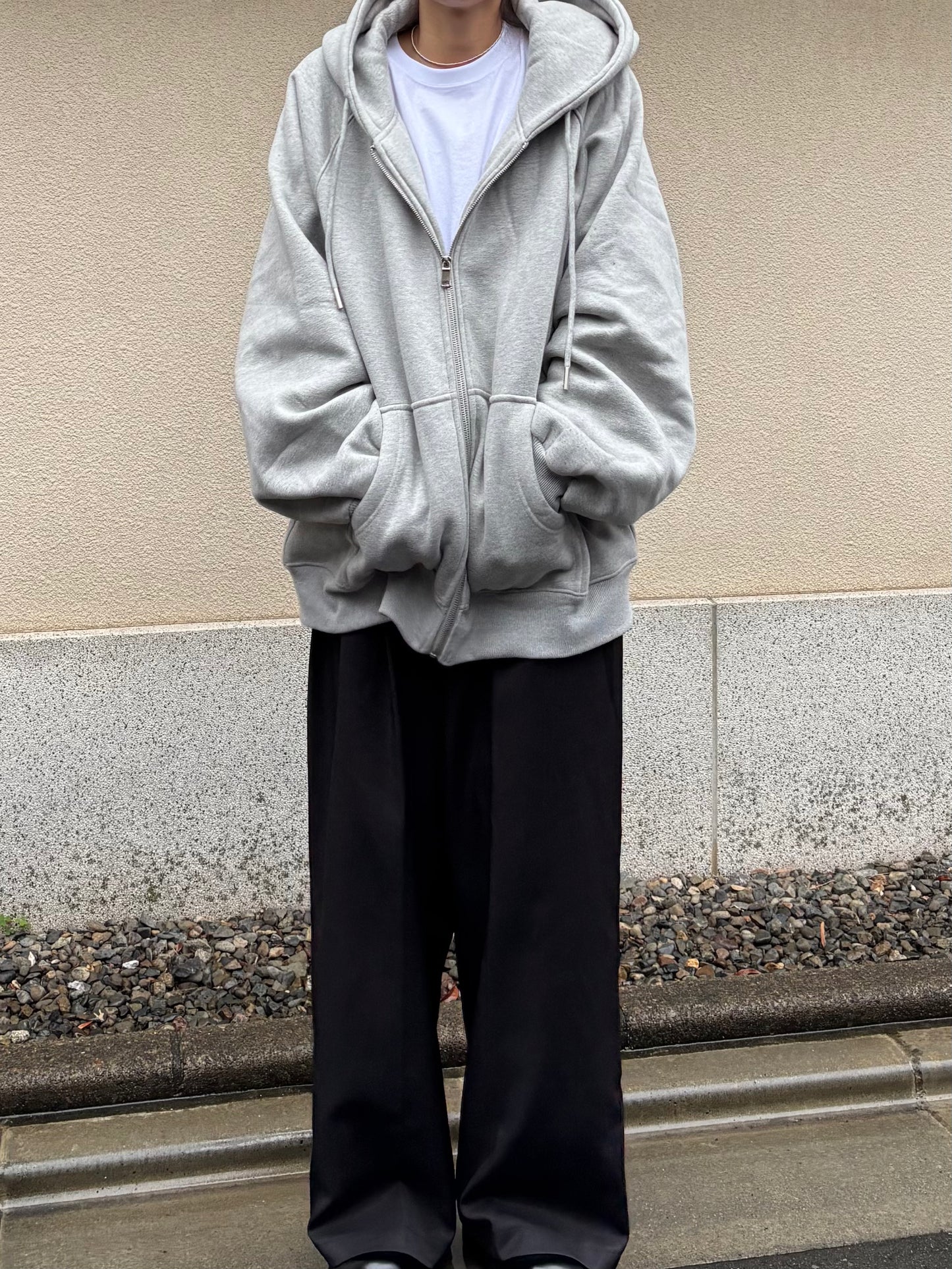 RAGLAN VOLUME-SLEEVE HOODIE × ai01