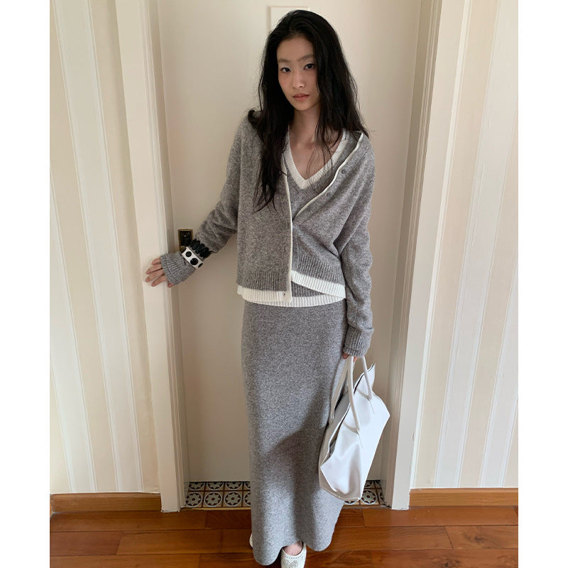 カラーブロックVネックニット 2213