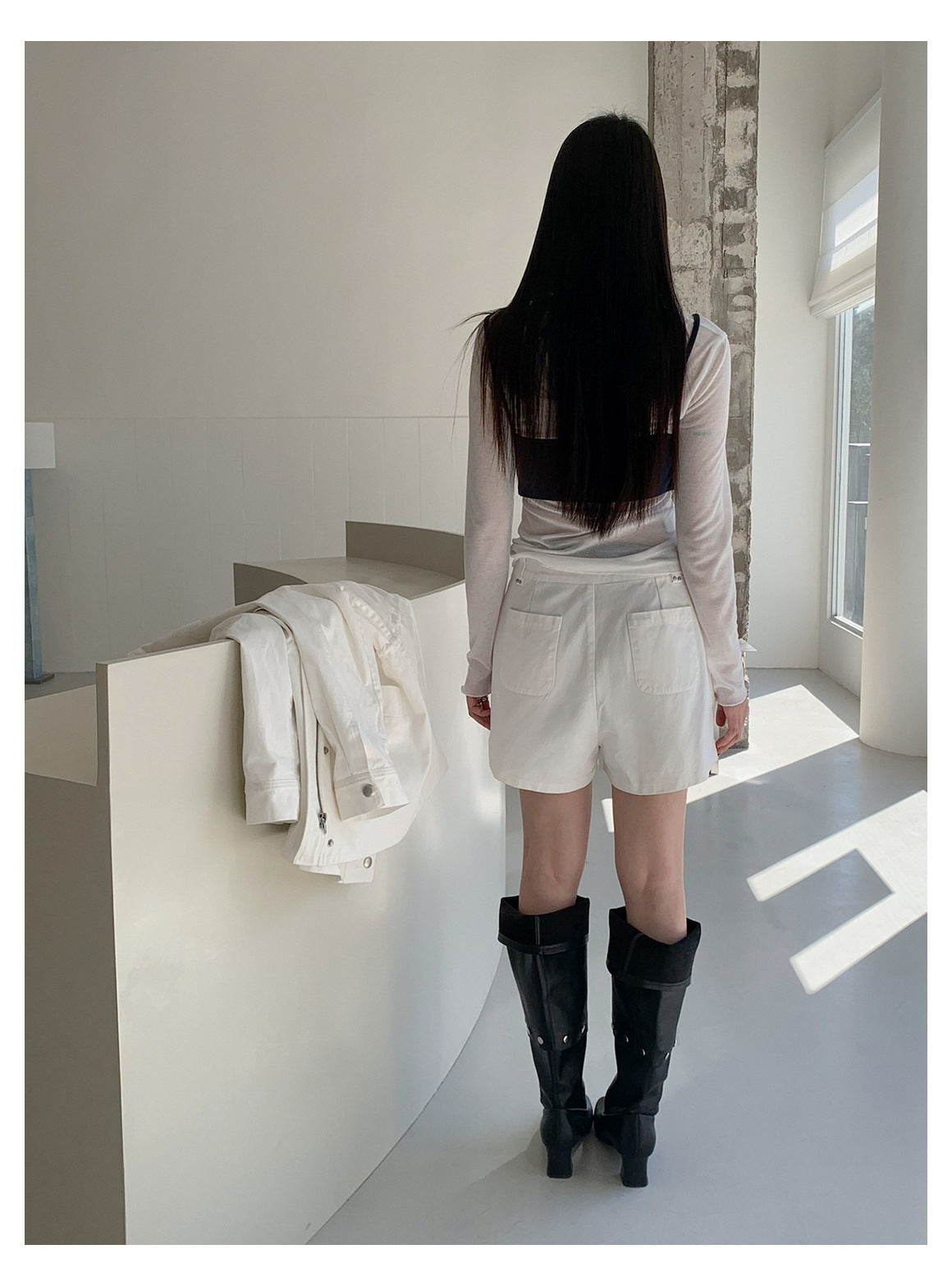 BASIC SHORT PANTS 2302