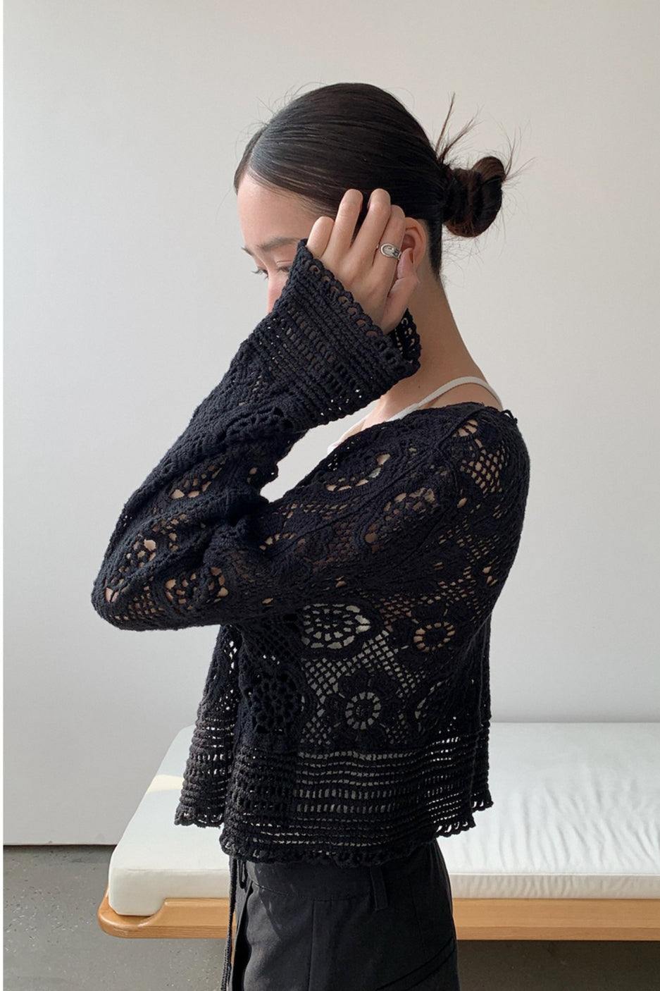 CROCHET LACE CARDIGAN 2315