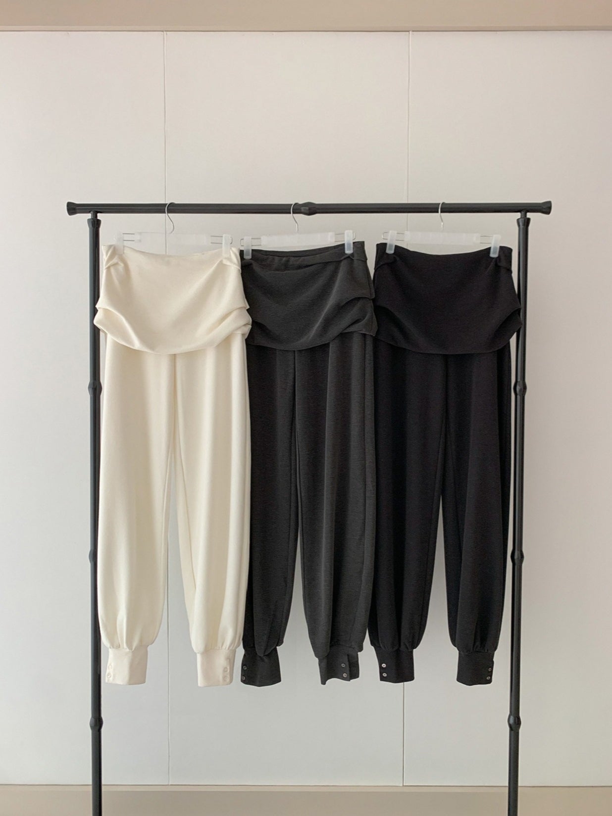 LAYERED KNIT JOGGERS 2466