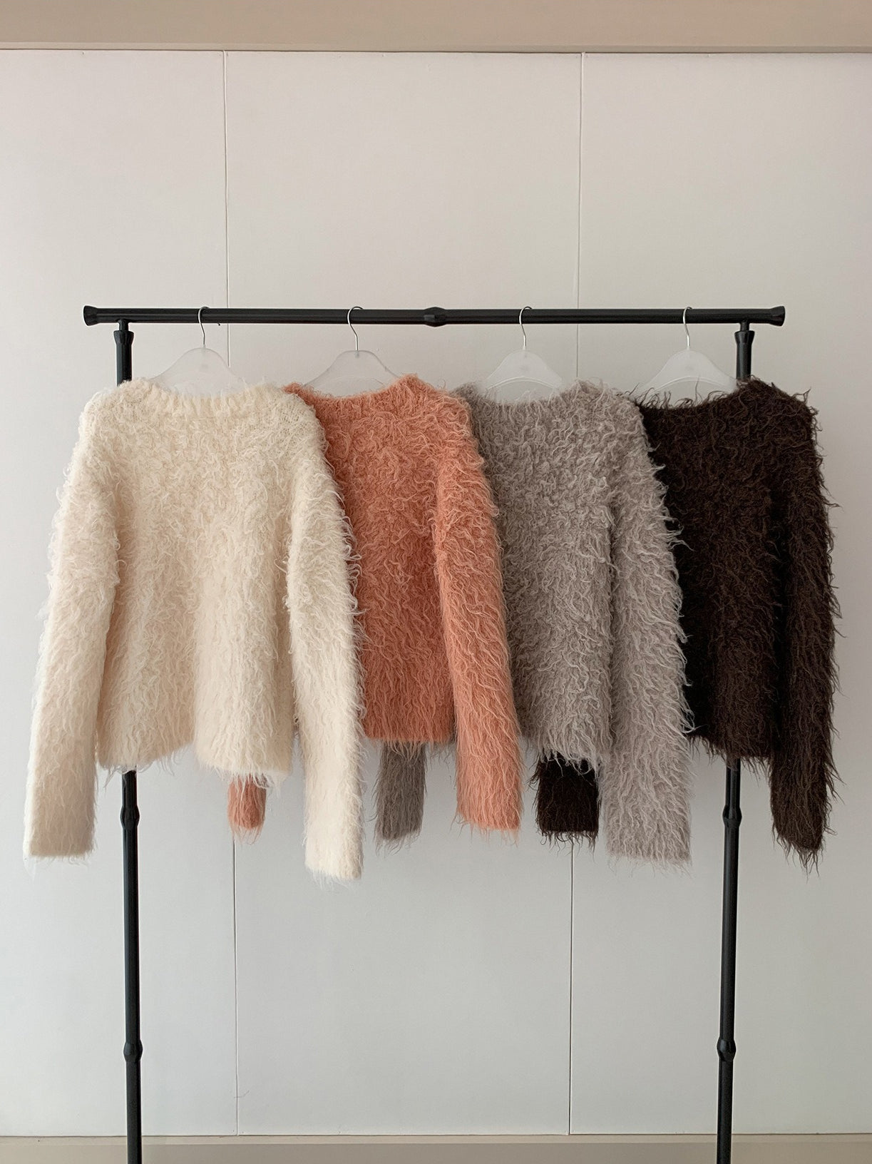 SHAGGY CREW KNIT 2499