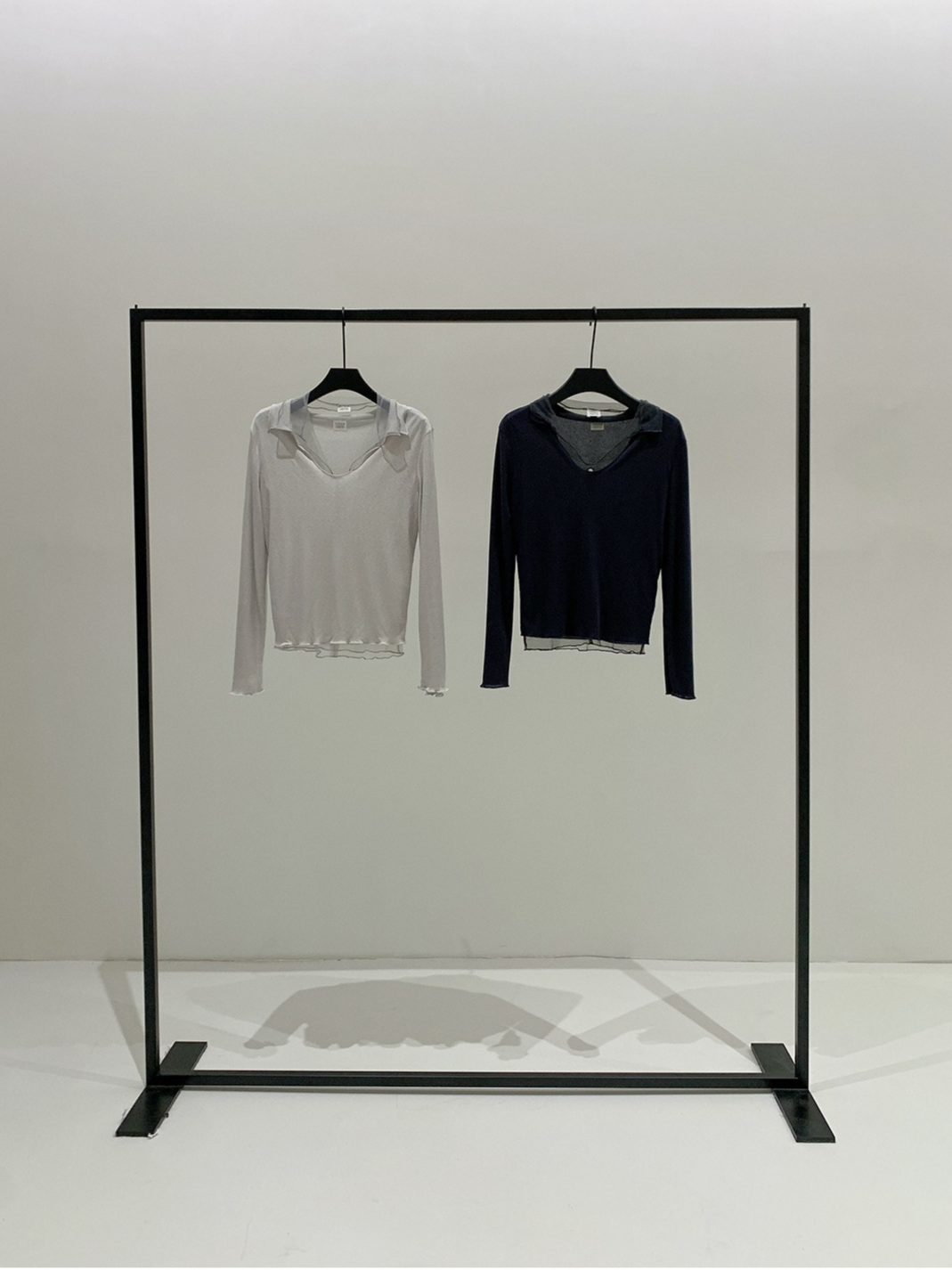 LAYERED SHEER COLLAR TOP 2124