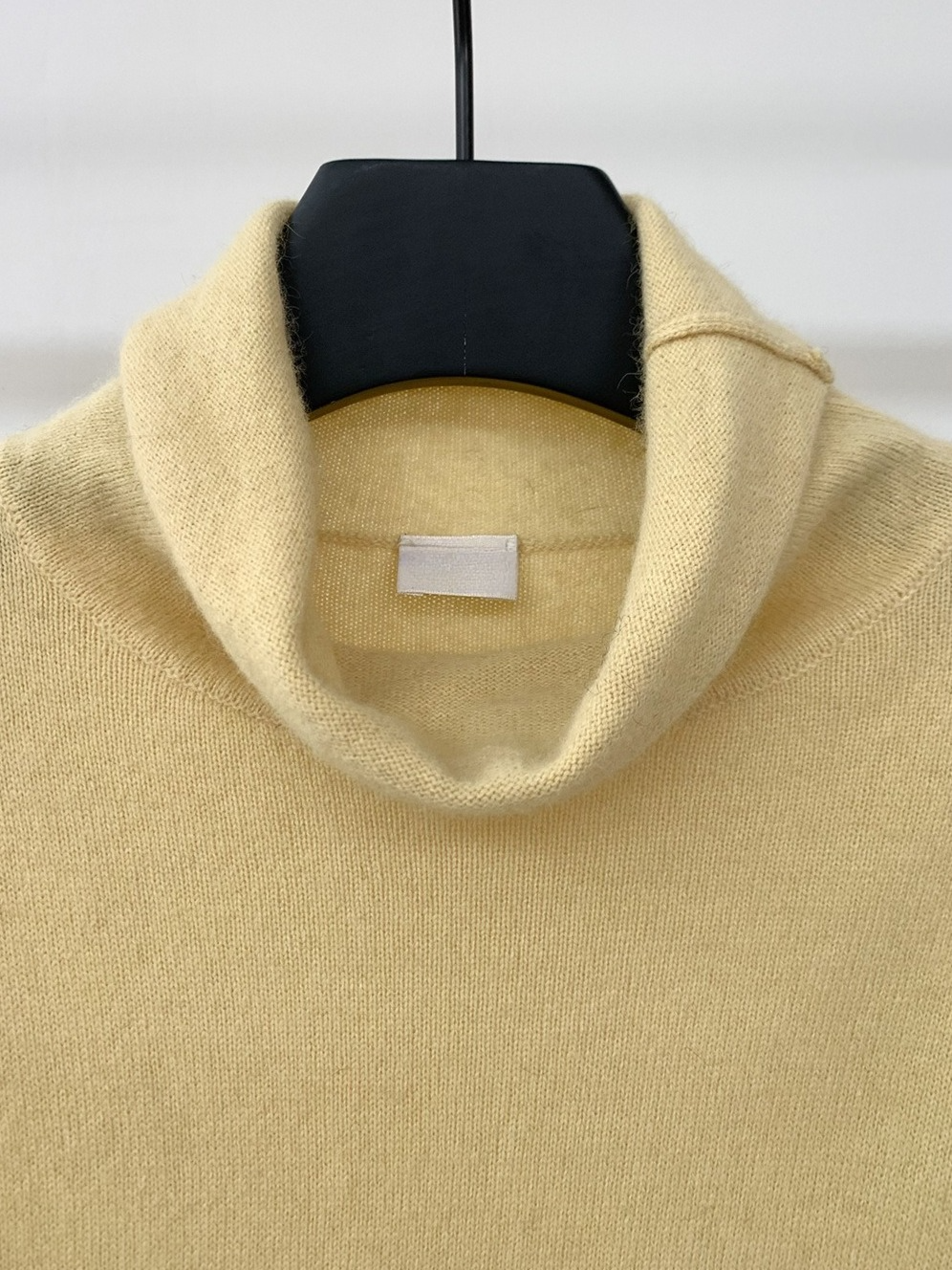 ルーズハイネックカラーニット 2200