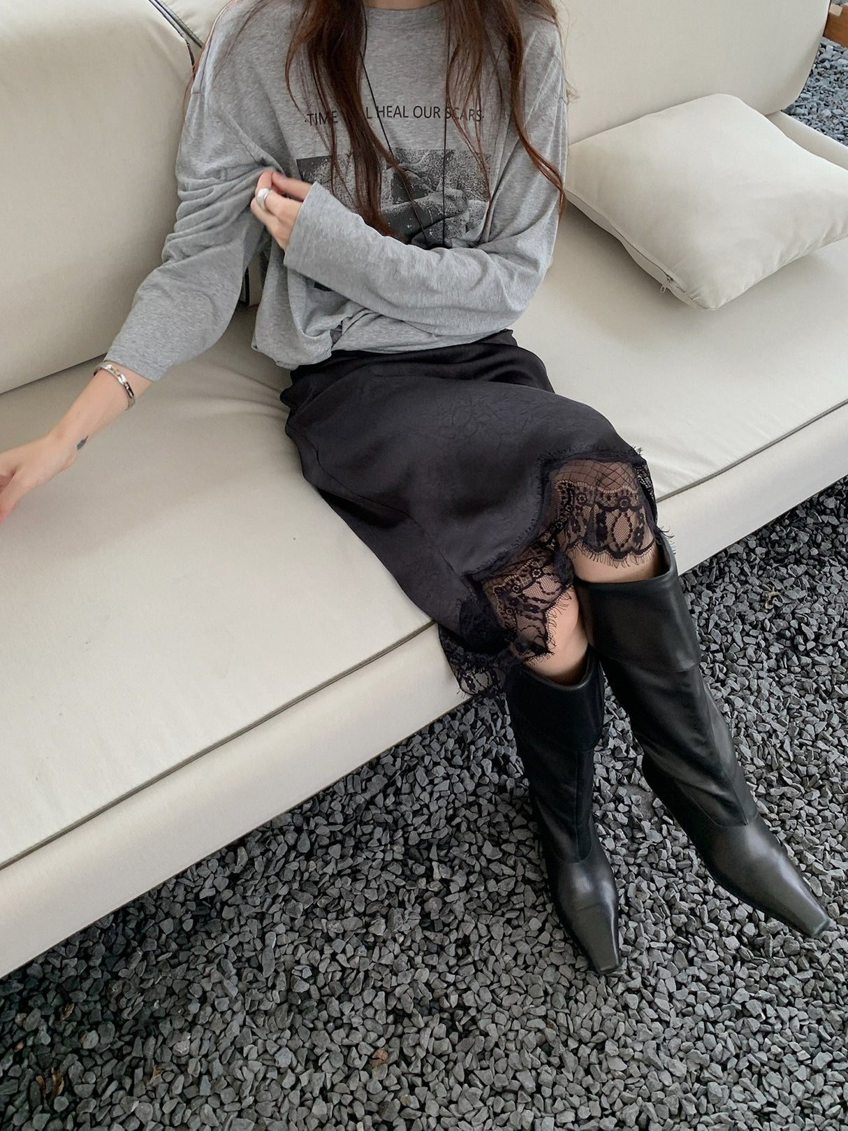 SILKY LACE FRENCH SKIRT 2452