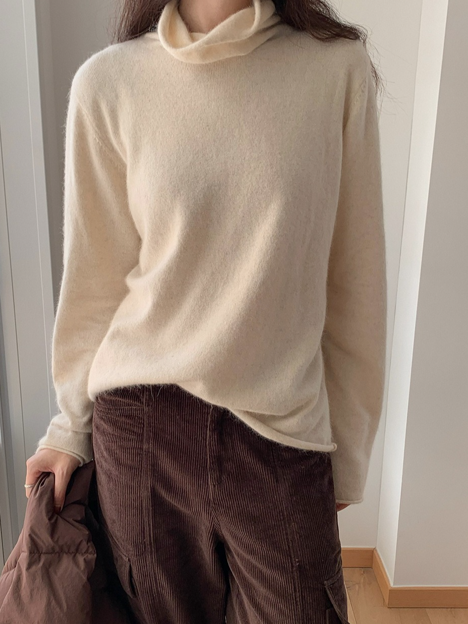 ルーズハイネックカラーニット 2200
