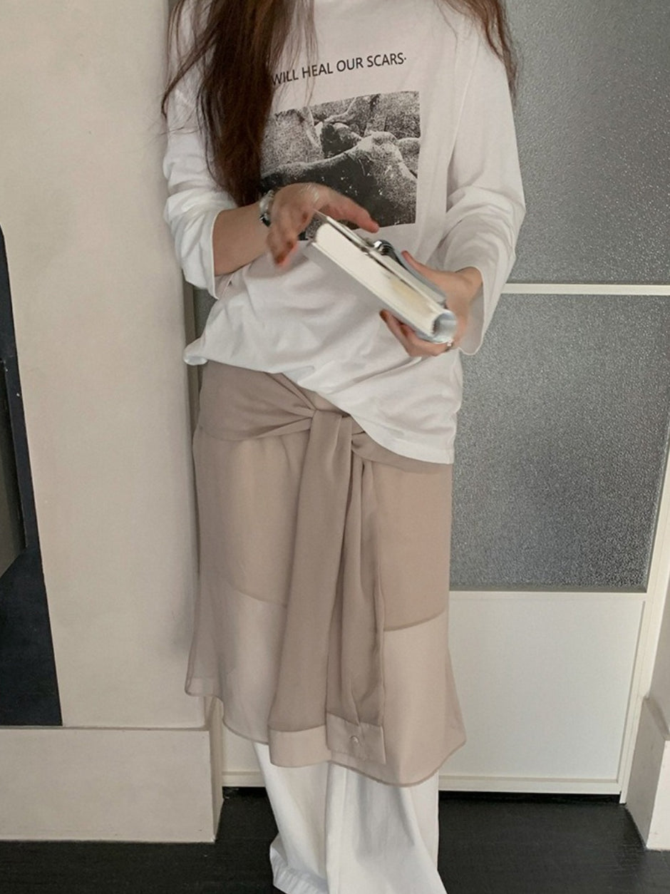 LOOSE GRAPHIC TOP 2451