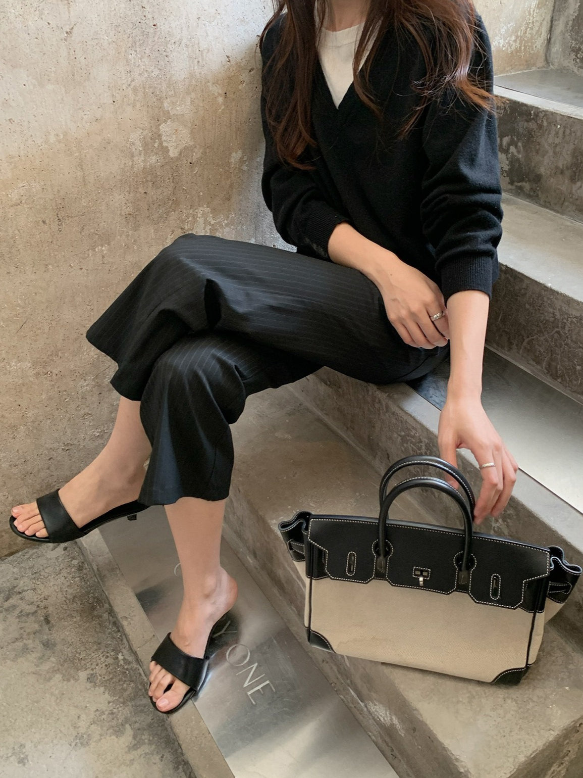 LAYERED-LOOK MINIMAL KNIT 2454