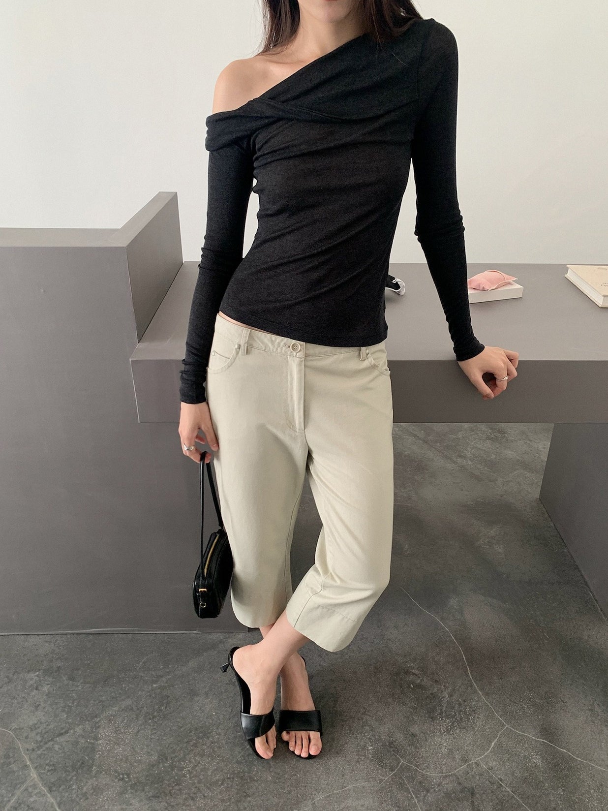 ONE-SHOULDER SHEER TOP 2467