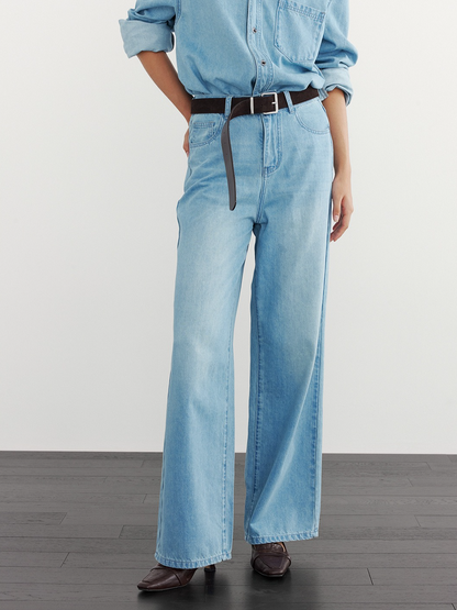 STRAIGHT SOFT-WASH DENIM 2134