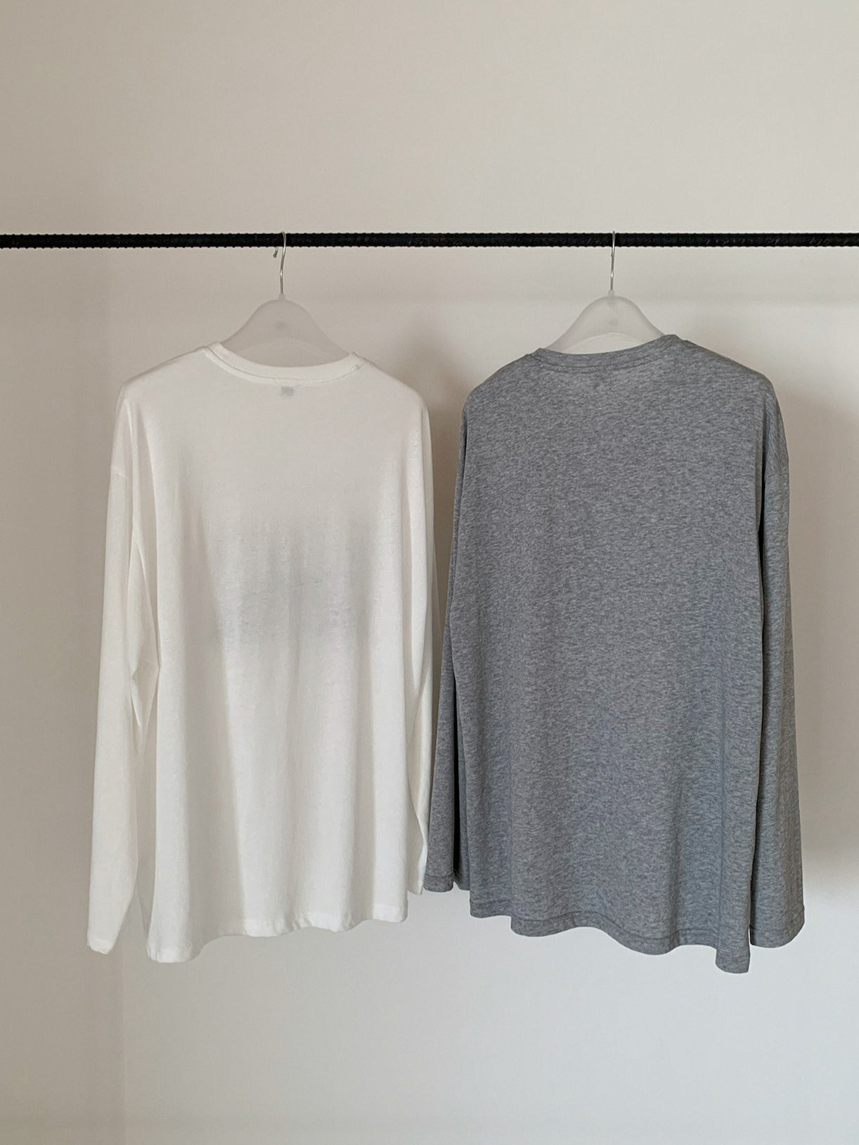LOOSE GRAPHIC TOP 2451