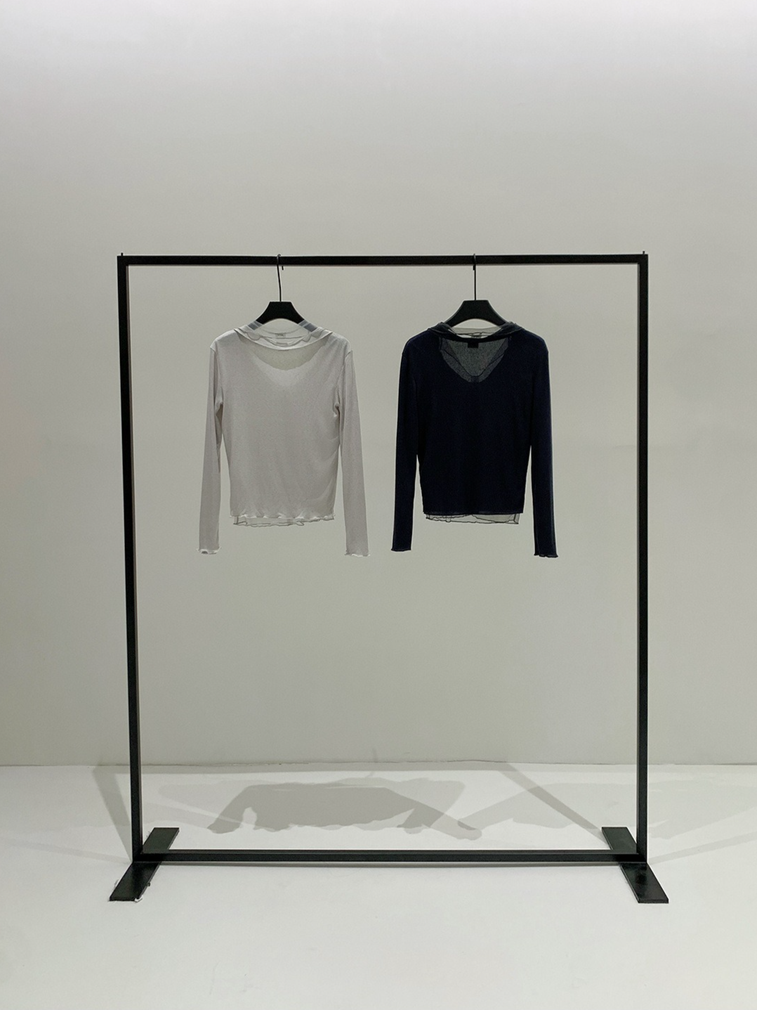 LAYERED SHEER COLLAR TOP 2124