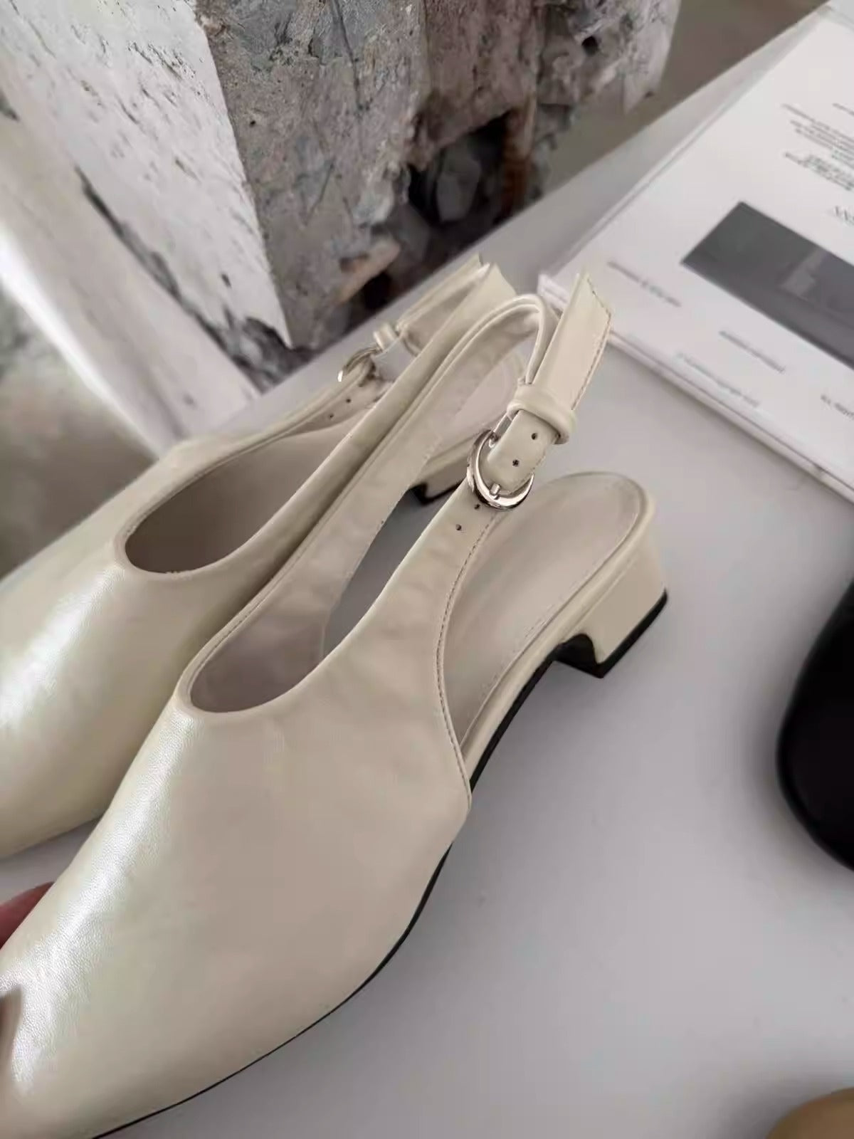 バックストラップフラットシューズ 2325