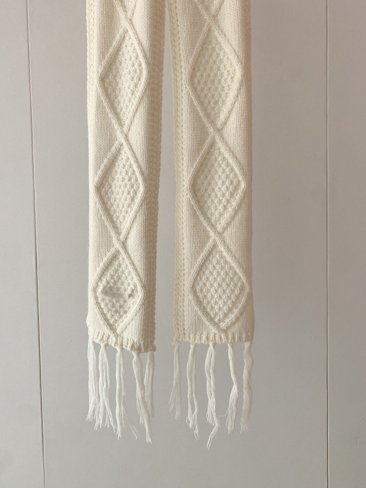 CABLE KNIT MUFFLER 2521
