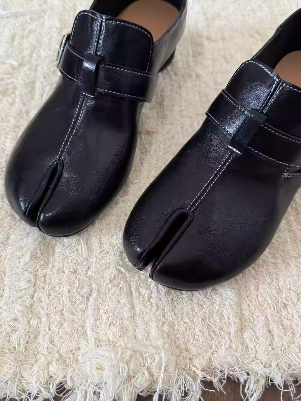 タビトゥバックルローファー 2329