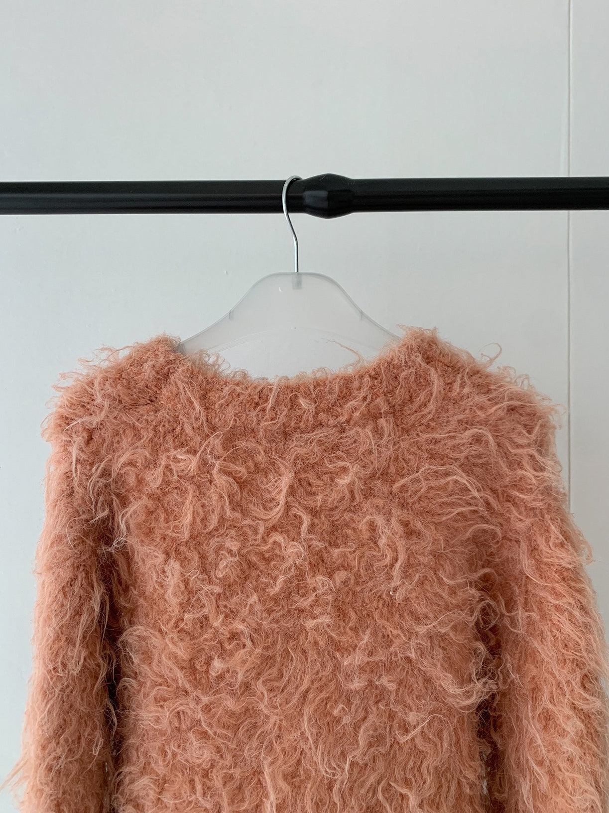 SHAGGY CREW KNIT 2499