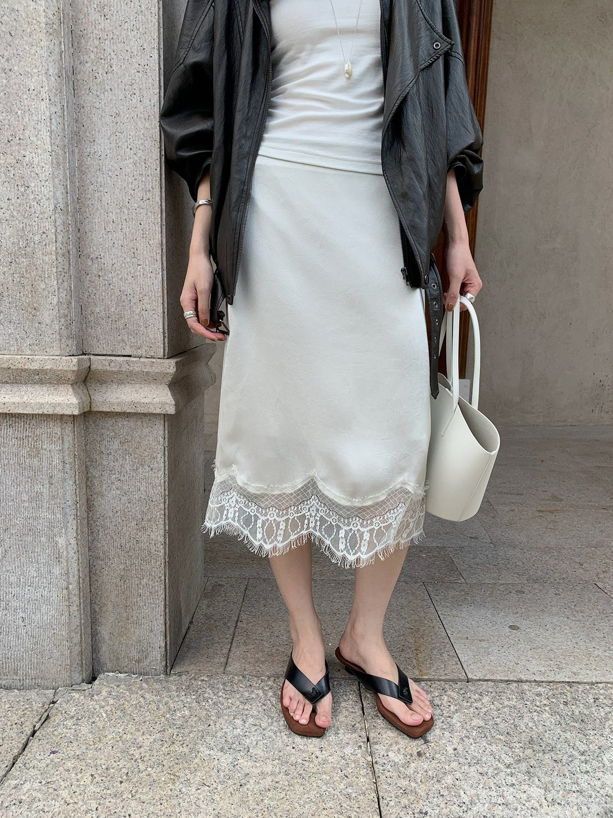 SILKY LACE FRENCH SKIRT 2452