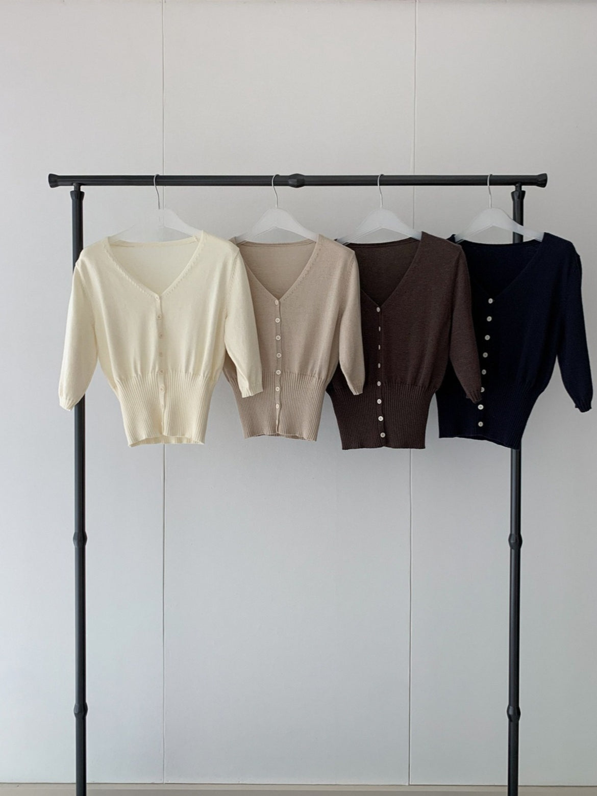 HIGH-WAIST CARDIGAN 2455