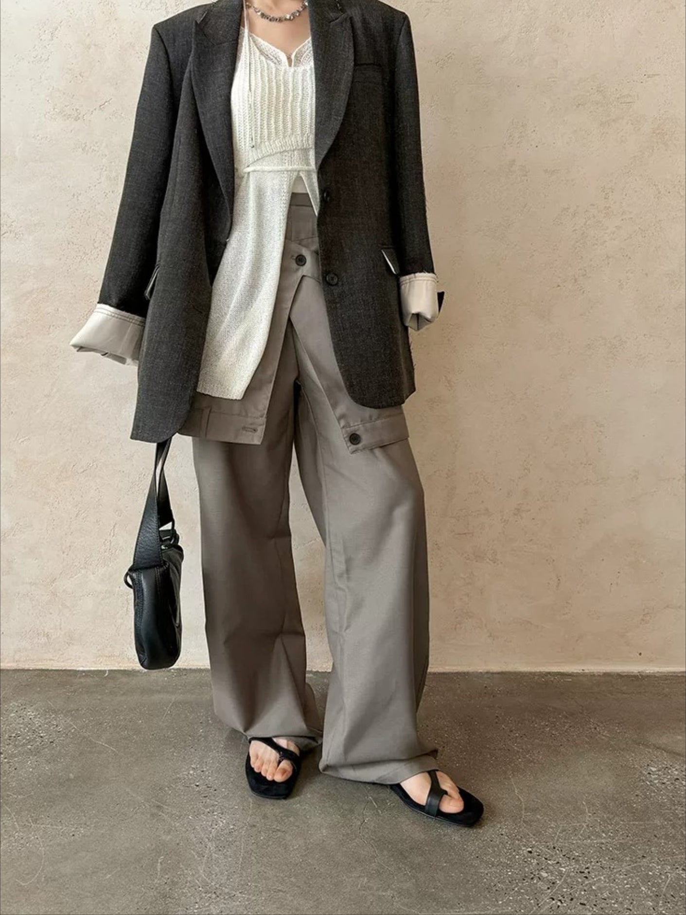 アシンメトリートングサンダル 2393