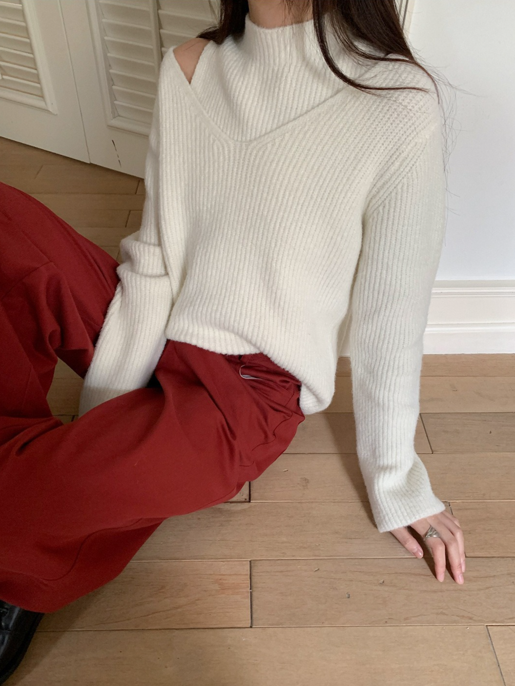 レイヤードプチハイネックニット 2210