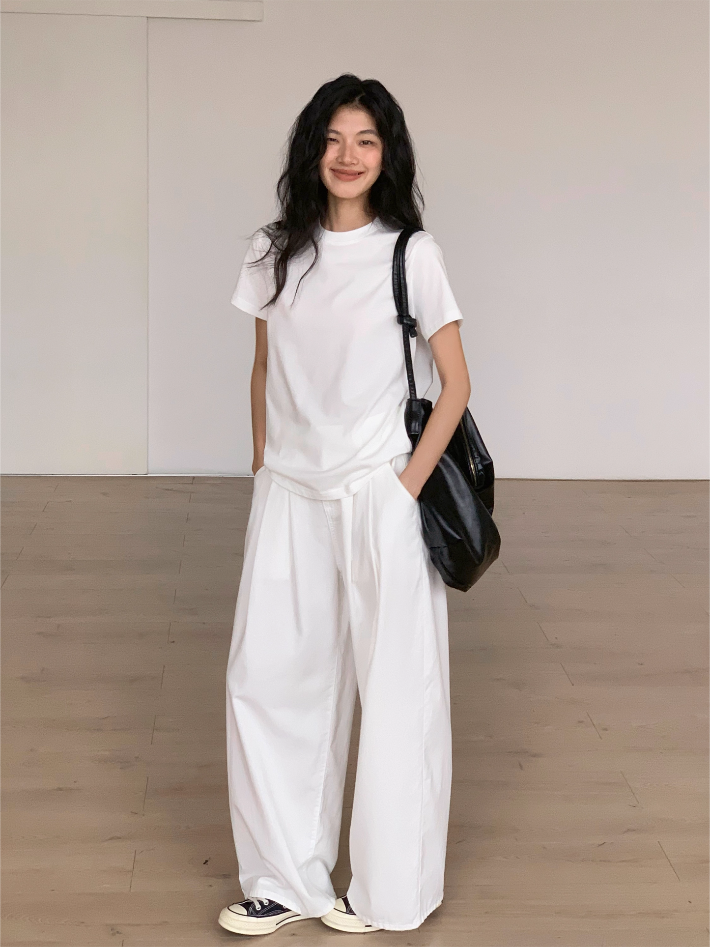 ベーシッククルーネックTシャツ 2094