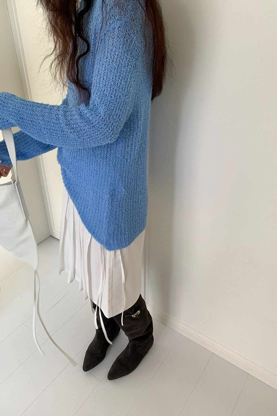 LOOSE ROUND NECK KNIT 2319