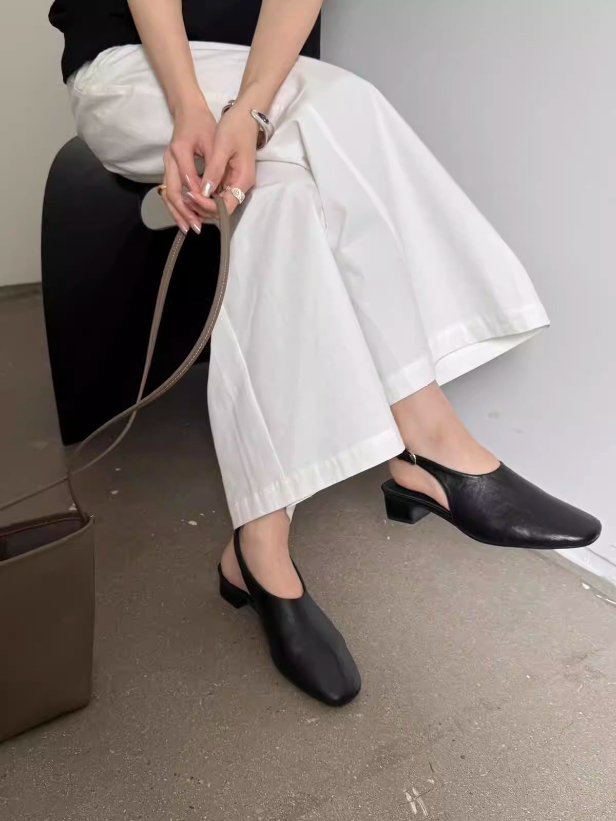 バックストラップフラットシューズ 2325